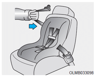 Hyundai Elantra. Securing a child restraint with lap/shoulder belt